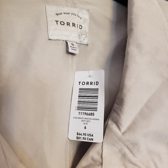 Torrid Tan lightweight Twill Anorack Jacket NWT - Picture 2 of 8